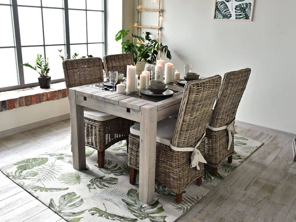 ST&Oacute;Ł DREWNIANY