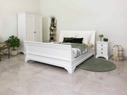 łóżko drewniane białe