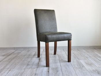 skórzane krzesło rustykalne