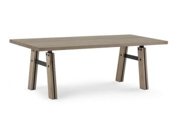 stół z drewna