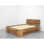 drewniane łóżka do sypialni