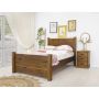 drewniane łóżko rustykalne do sypialni sosnowe 140x200 wysokie