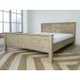 drewniane łóżko sosnowe do sypialni
