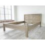 łóżko drewniane bez materaca