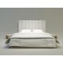 łóżko z litego drewna w stylu skandynawskim