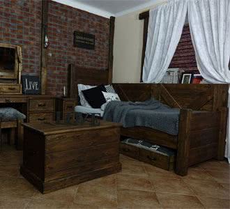 meble rustykalne do sypialni, meble drewniane, łóżka sosnowe