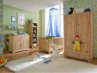 Sosnowe meble dla dzieci