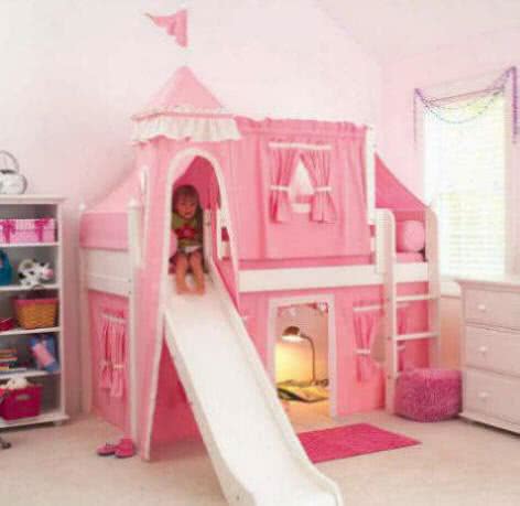 Białe ł&oacute;żka pietrowe dla dziewczynki